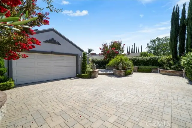 14542 Otsego Street, Sherman Oaks, CA 91403 - Image #2