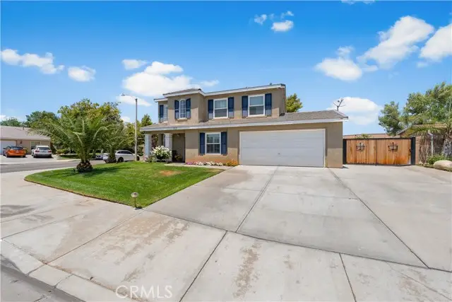 113 Agua Santa Drive, Palmdale, CA 93551 - Image #2