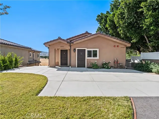 12511 Haleh Lane, San Fernando Valley, CA 91342 - Image #2