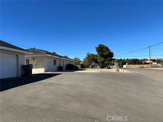 6995 Summit Valley Road, Hesperia, CA 92345 - Image #2
