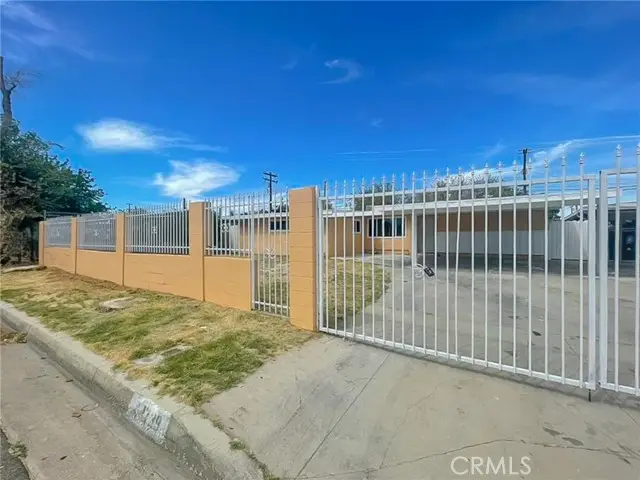 44739 3rd, Lancaster, CA 93535 - #2