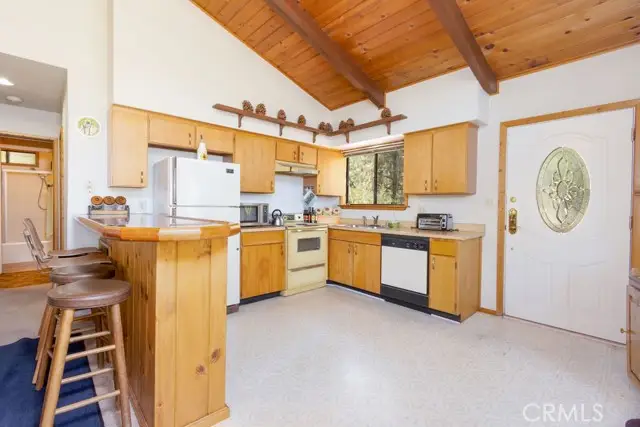 15529 San Moritz Drive, Pine Mountain Club, CA 93222 - Image #3