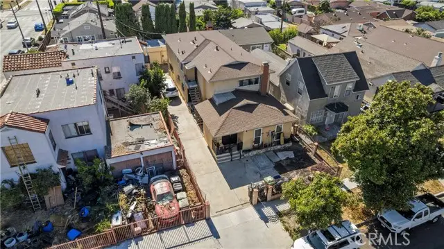 3887 S Van Ness Avenue, Los Angeles, CA 90062 - Image #1