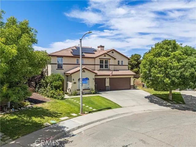 3802 Vitrina Ln, Palmdale, CA 93551 - Image #2