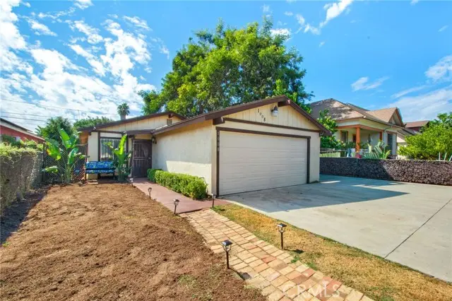 1008 E 51st Street, Los Angeles, CA 90011 - Image #2