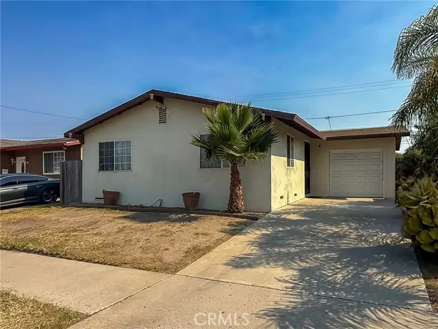 2010 Camino Del Sol, Oxnard, CA 93030 - Image #1