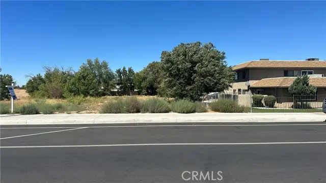 20 Avenue R, Palmdale, CA 93591 - Image #3