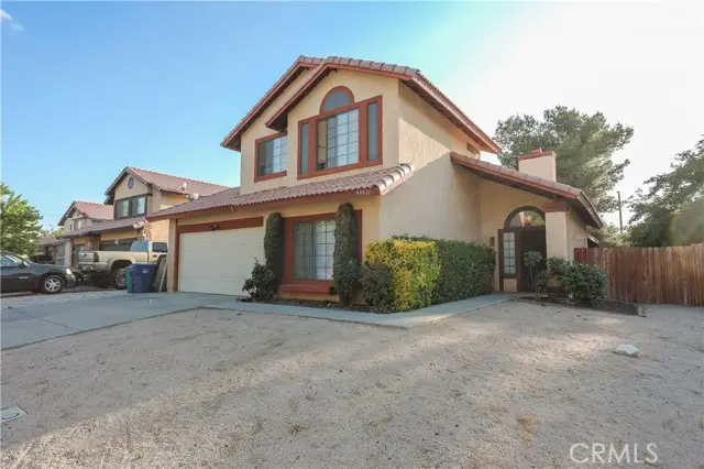 44827 Rock Island Drive, Lancaster, CA 93535 - Image #1