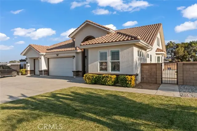 1532 W Avenue, Palmdale, CA 93551 - Image #1