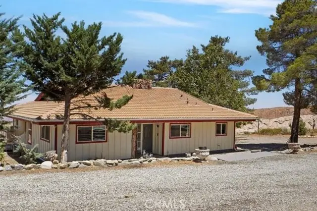 27811 Jubilee Run Road, Pearblossom, CA 93553 - Image #3