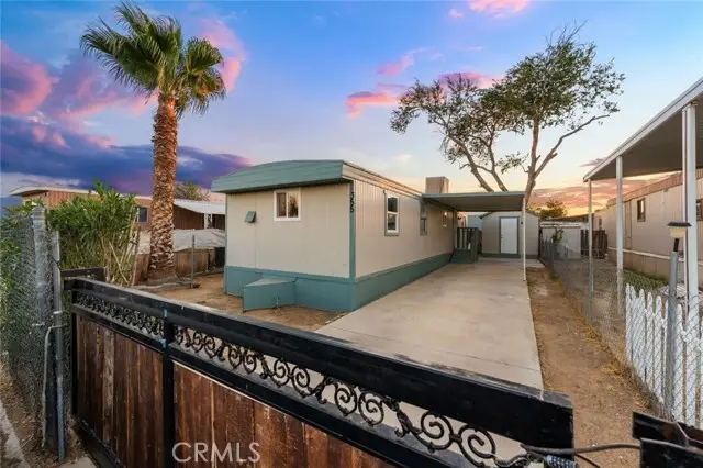 3300 156th St West, Rosamond, CA 93560 - Image #2