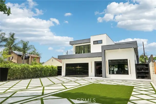 2227 N Lamer Street, Burbank, CA 91504 - Image #3