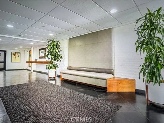 750 N Kings Road #105, West Hollywood, CA 90069 - Image #2