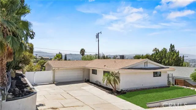 18718 Delight Street, Santa Clarita, CA 91351 - Image #1