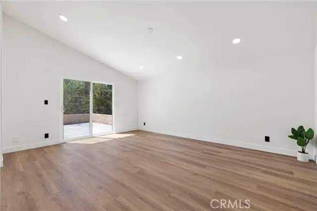 18718 Delight Street, Santa Clarita, CA 91351 - Image #2