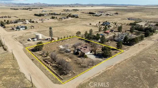 8343 W Avenue C10, Lancaster, CA 93536 - Image #1