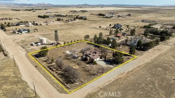 8343 W Avenue C10, Lancaster, CA 93536