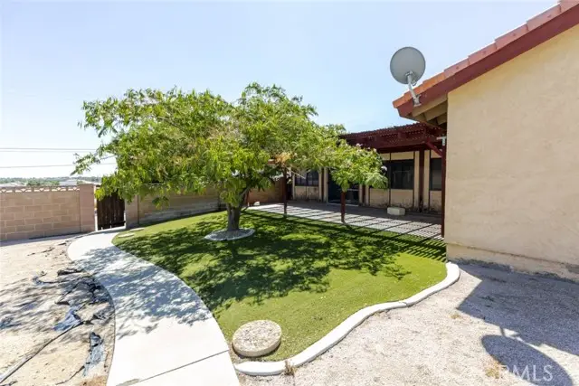 4507 W Avenue, Lancaster, CA 93536 - Image #1