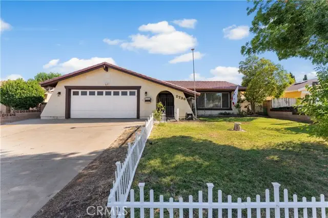 2736 E Avenue R7, Palmdale, CA 93550 - Image #1