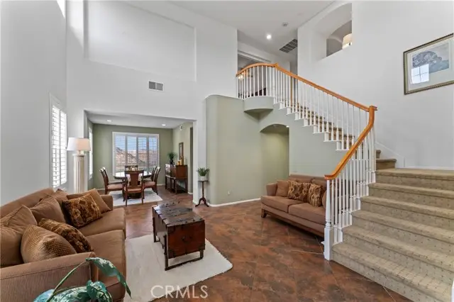 22939 Raintree Lane, Newhall, CA 91390 - Image #2