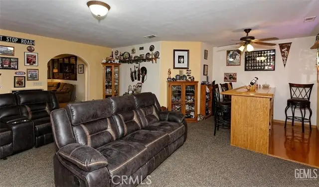 22704 Sitting Bull Road, Apple Valley, CA 92308 - Image #3