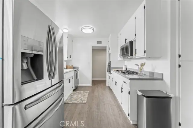 23931 Bessemer Street, Woodland Hills, CA 91367 - #3