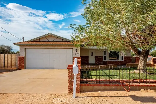 5603 W Avenue M2, Lancaster, CA 93536 - Image #1