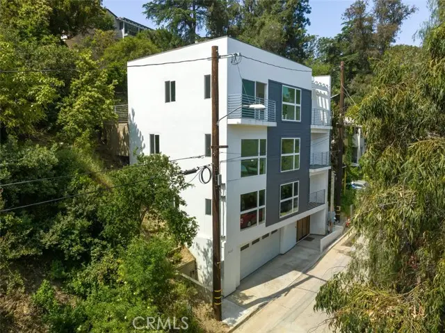 2635 Adelbert Avenue, Los Angeles, CA 90039 - Image #2