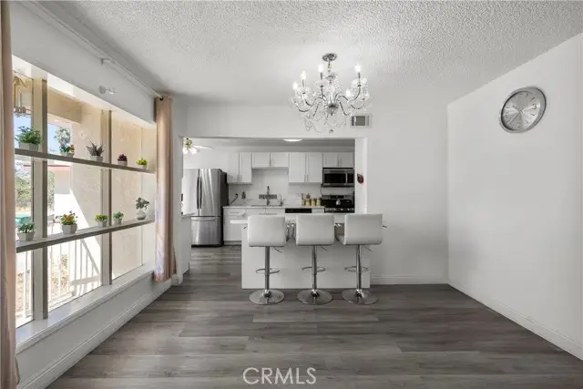 641 W Avenue J9, Lancaster, CA 93534 - Image #2