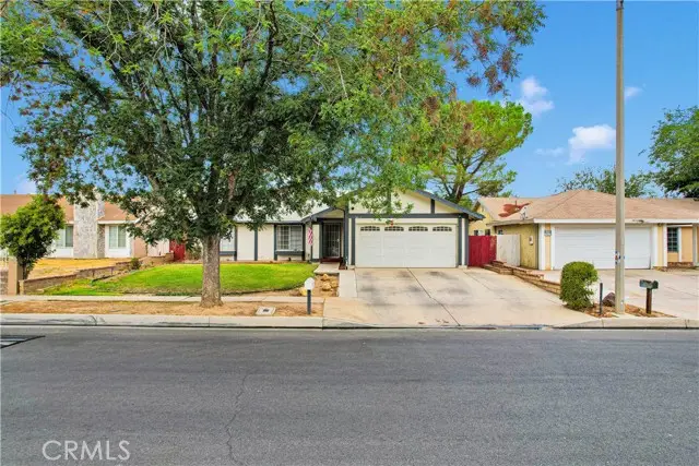 44019 Glenraven Road, Lancaster, CA 93535 - Image #1