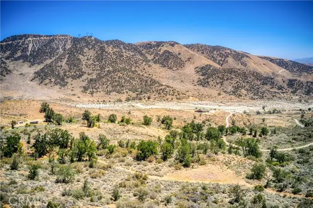 6 Grand Terrace Dr, Lebec, CA 93243 - Image #2