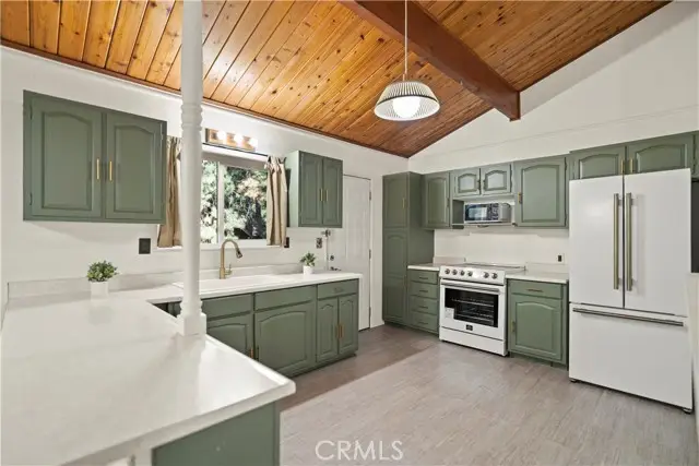 1628 Freeman Dr, Pine Mountain Club, CA 93222 - Image #2