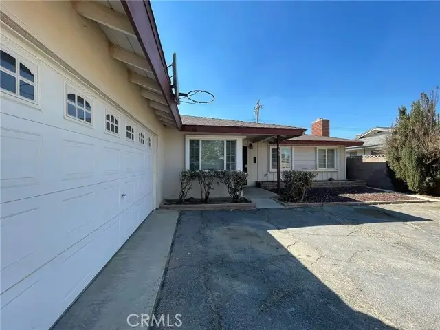 45035 18th St W, Lancaster, CA 93534 - Image #2