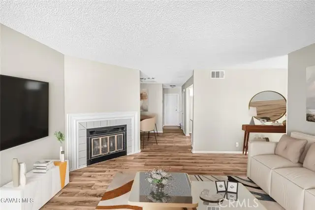427 W Avenue J5 Unit#3 #3, Lancaster, CA 93534 - Image #3