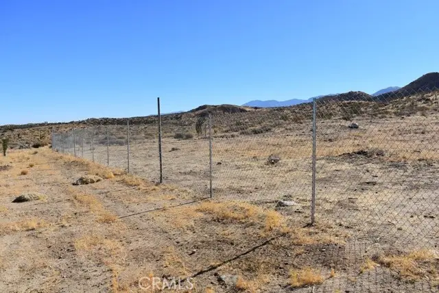 7300 E Mt Emma Road, Palmdale, CA 93550 - Image #2