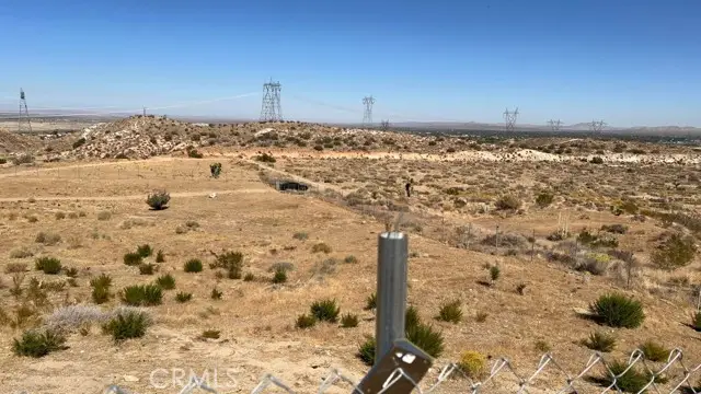 7300 E Mt Emma Road, Palmdale, CA 93550 - Image #3