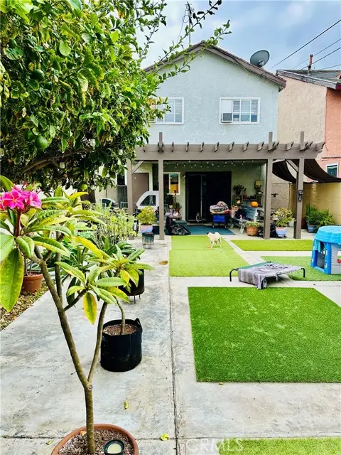 1445 Parade, Long Beach, CA 90810 - Image #2