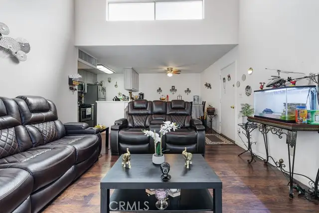 8601 International Avenue #265, Canoga Park, CA 91304 - Image #3