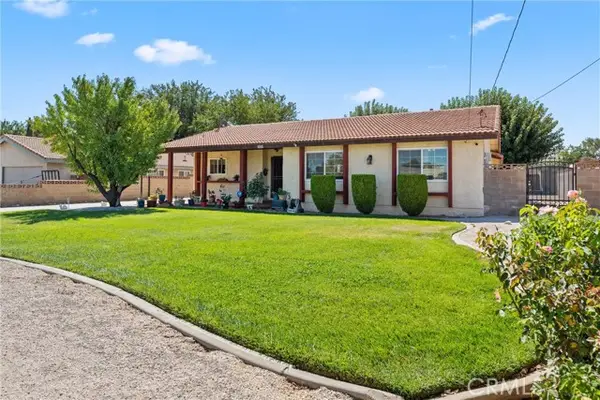 4540 W Avenue K-10, Lancaster, CA 93536