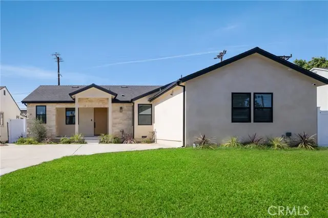 20109 Archwood Street, Winnetka, CA 91306 - Image #1