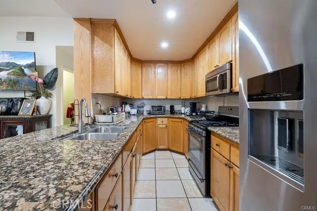 14520 Plummer St. #21, San Fernando Valley, CA 91402 - Image #3