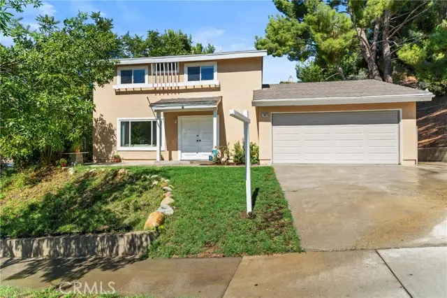18829 Vicci, Santa Clarita, CA 91351 - Image #1