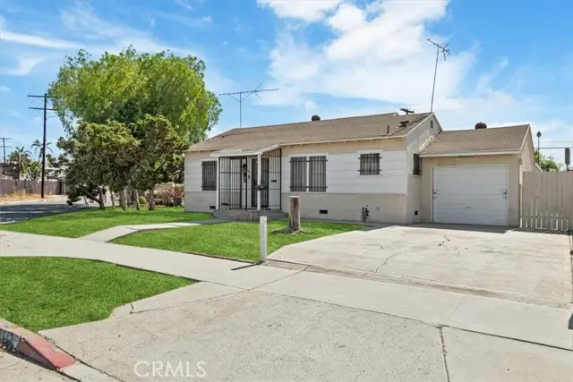 8942 Ilex, Sun Valley, CA 91352 - Image #3