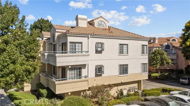 18117 Erik Court #413, Santa Clarita, CA 91387 - Image #1