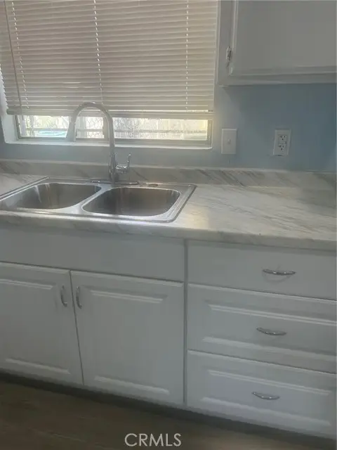 1416 Kentucky Street, Bakersfield, CA 93305 - Image #3