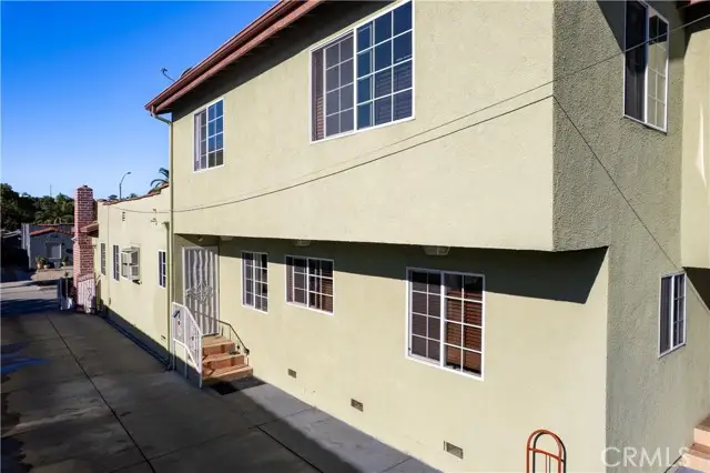 3241 Madera Avenue, Los Angeles, CA 90039 - Image #3