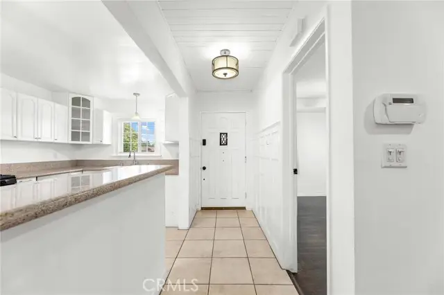 7459 Vanalden Avenue, Reseda, CA 91335 - Image #3