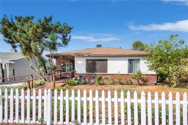 6025 Willowcrest Avenue, North Hollywood, CA 91606 - Image #2