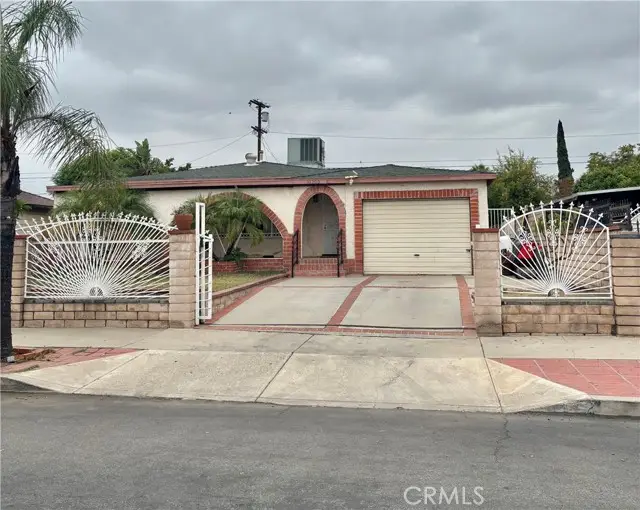 10200 Rincon Avenue, Pacoima, CA 91331 - Image #1