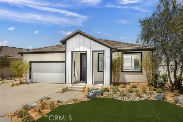 1577 E Houlguin Street, Lancaster, CA 93535 - Image #1